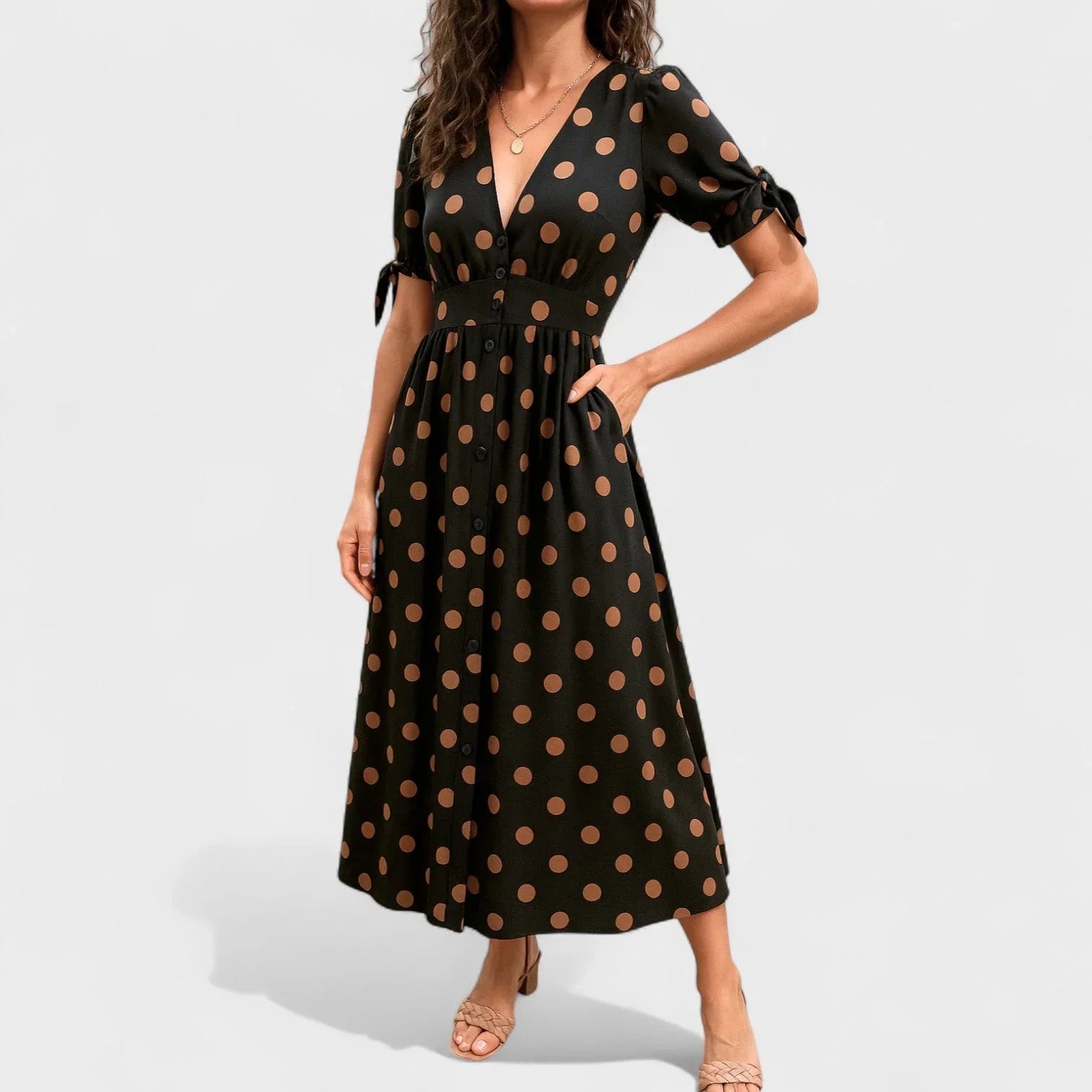 Valentina™ | Modern pöttyös ruha