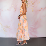 Naomi™ | Elegáns, testreszabott akvarellmintás ruha