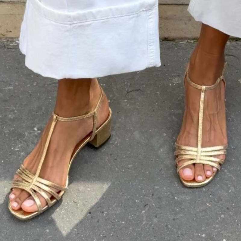 Aletta | Arany Szandál Hétköznapi Elegancia