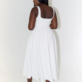 Grace | Vestido midi fluido con escote cuadrado